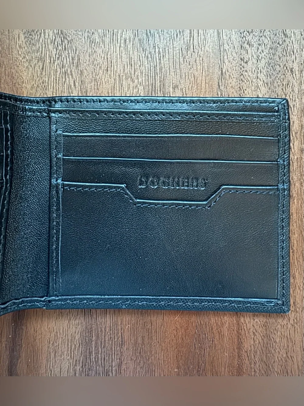 Dockers bifold wallet- Black